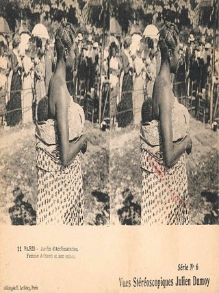 Extensive Collection of Souvenir Postcards from the Exposition Universelle de 1900 in Paris.