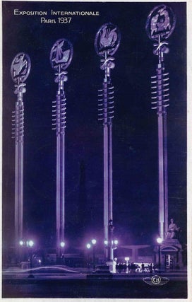 Extensive Collection of Souvenir Postcards from the Exposition Internationale des Arts et Techniques dans la Vie Moderne of 1937 in Paris.