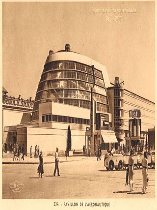 Extensive Collection of Souvenir Postcards from the Exposition Internationale des Arts et Techniques dans la Vie Moderne of 1937 in Paris.